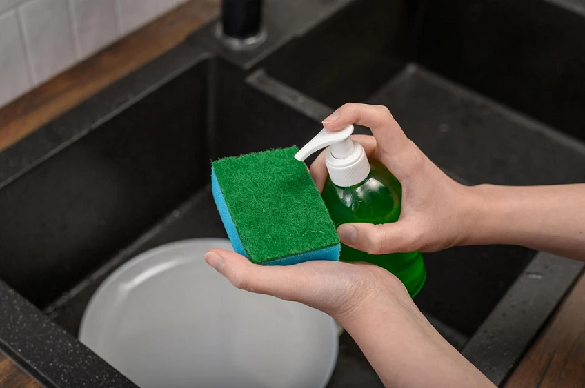 dishwashing liquid.png